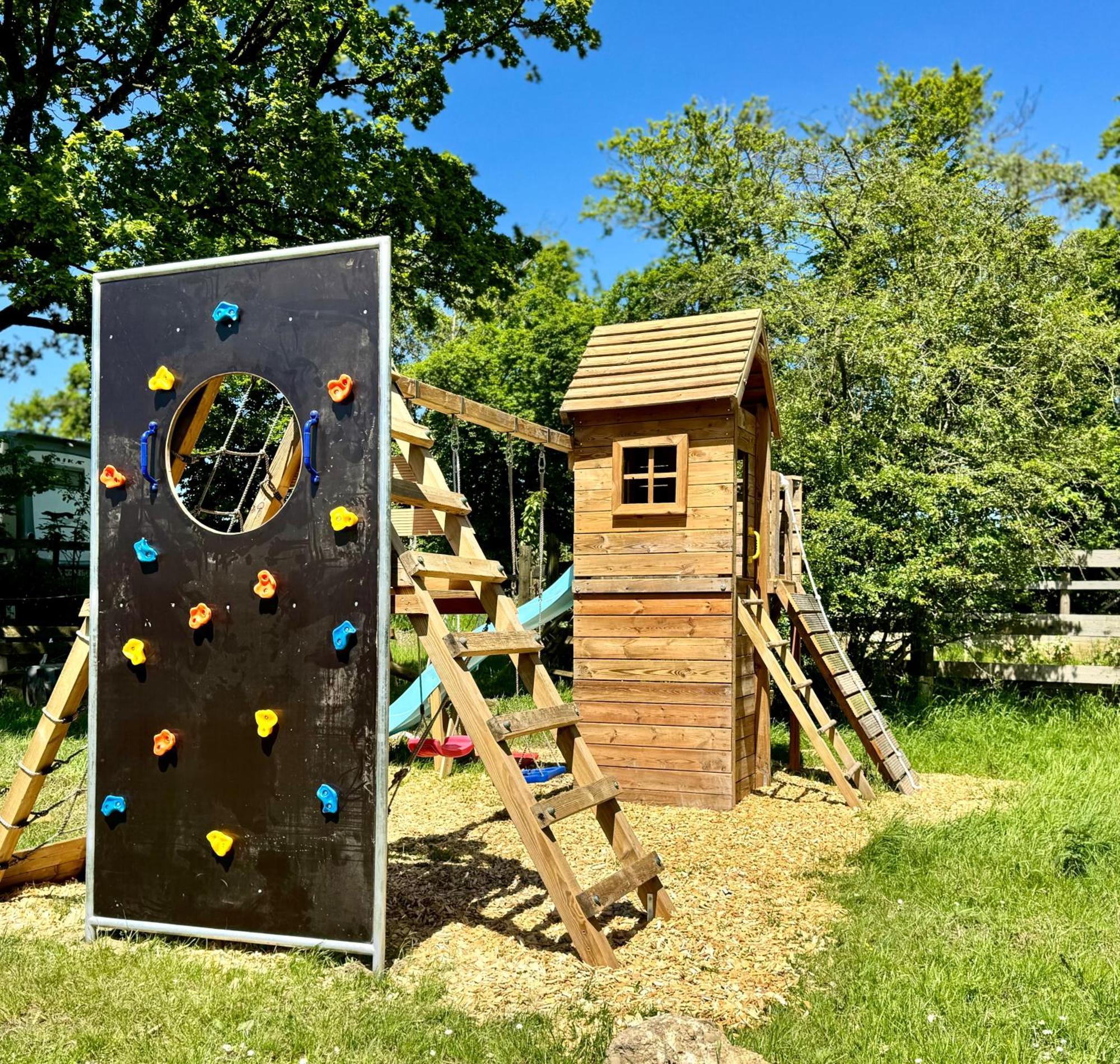 Hof Vierzehnender Im Hohen Venn - 70Qm Maisonette - 2 Schlafzimmer - Wohnkueche - Balkon Mit Grill - Monschau - Eifel - Hunde Willkommen - Islandpferde Exterior foto